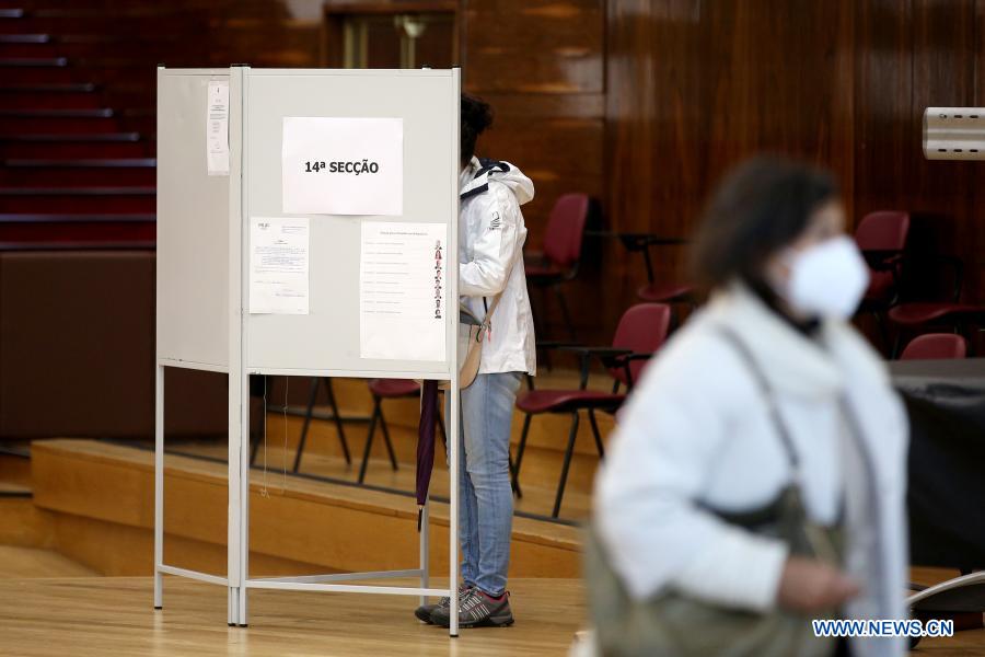 Presidential election underway in Portugal amid concern over low turnout
